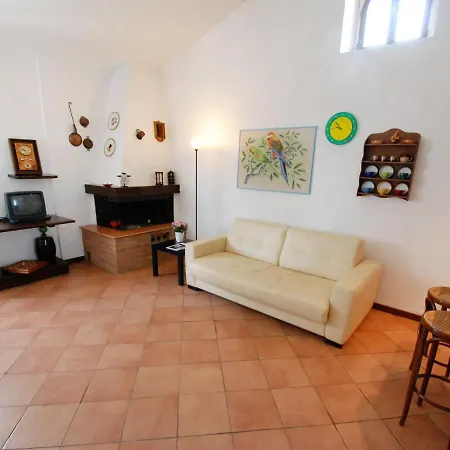 Locazione Turistica Filipponi-2 Apartmán *